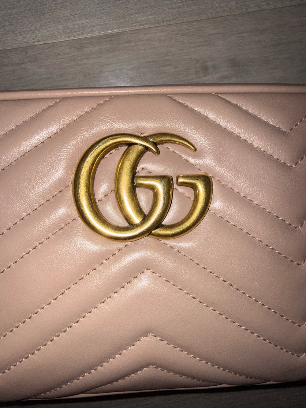 Gucci Blush Chevron Leather Crossbody with Gold Double G - Picture 5 of 15